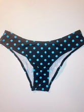 Carregar imagem no visualizador da galeria, Atrevido retrô - Biquíni e cueca